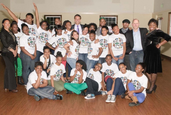 Photo Flash: LaChanze Joins Brian Stokes Mitchell at Neighborhood Studios of Fairfield County Benefit Image