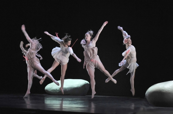 Photo Flash: Ballet Preljocaj Presents BLANCHE NEIGE  Image