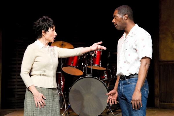 Royce Johnson as Luigi Wells, Janice Hall as Helen Hollewinski Photo