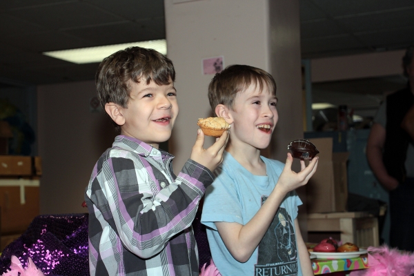 Gaten Matarazzo, Sebastian Thomas Photo