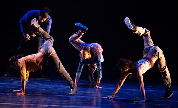 Photo Flash: Alvin Aliey American Dance Theatre Plays Las Vegas!  Image