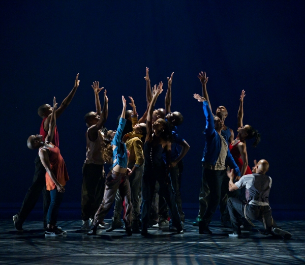 Photo Flash: Alvin Aliey American Dance Theatre Plays Las Vegas!  Image