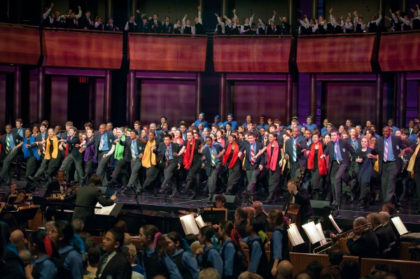 Photo Flash: Young People’s Chorus Gala at Lincoln Center 