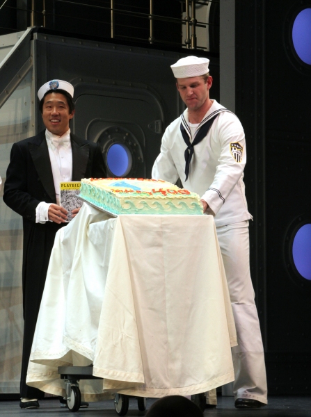 Photo Coverage: ANYTHING GOES Celebrates 400th Show! Image
