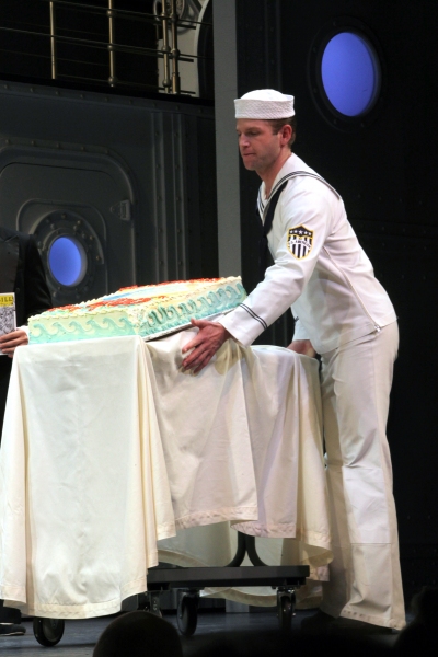 Photo Coverage: ANYTHING GOES Celebrates 400th Show! Image