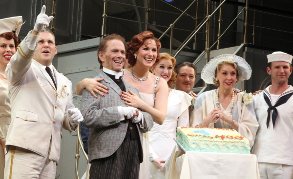 Photo Coverage: ANYTHING GOES Celebrates 400th Show! Image