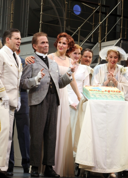 Photo Coverage: ANYTHING GOES Celebrates 400th Show! Image