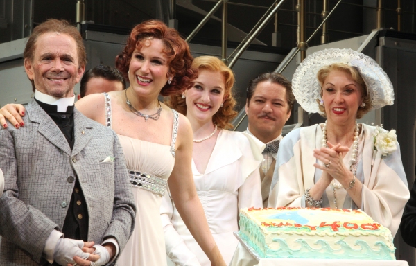 Photo Coverage: ANYTHING GOES Celebrates 400th Show! Image