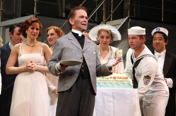 Photo Coverage: ANYTHING GOES Celebrates 400th Show! Image