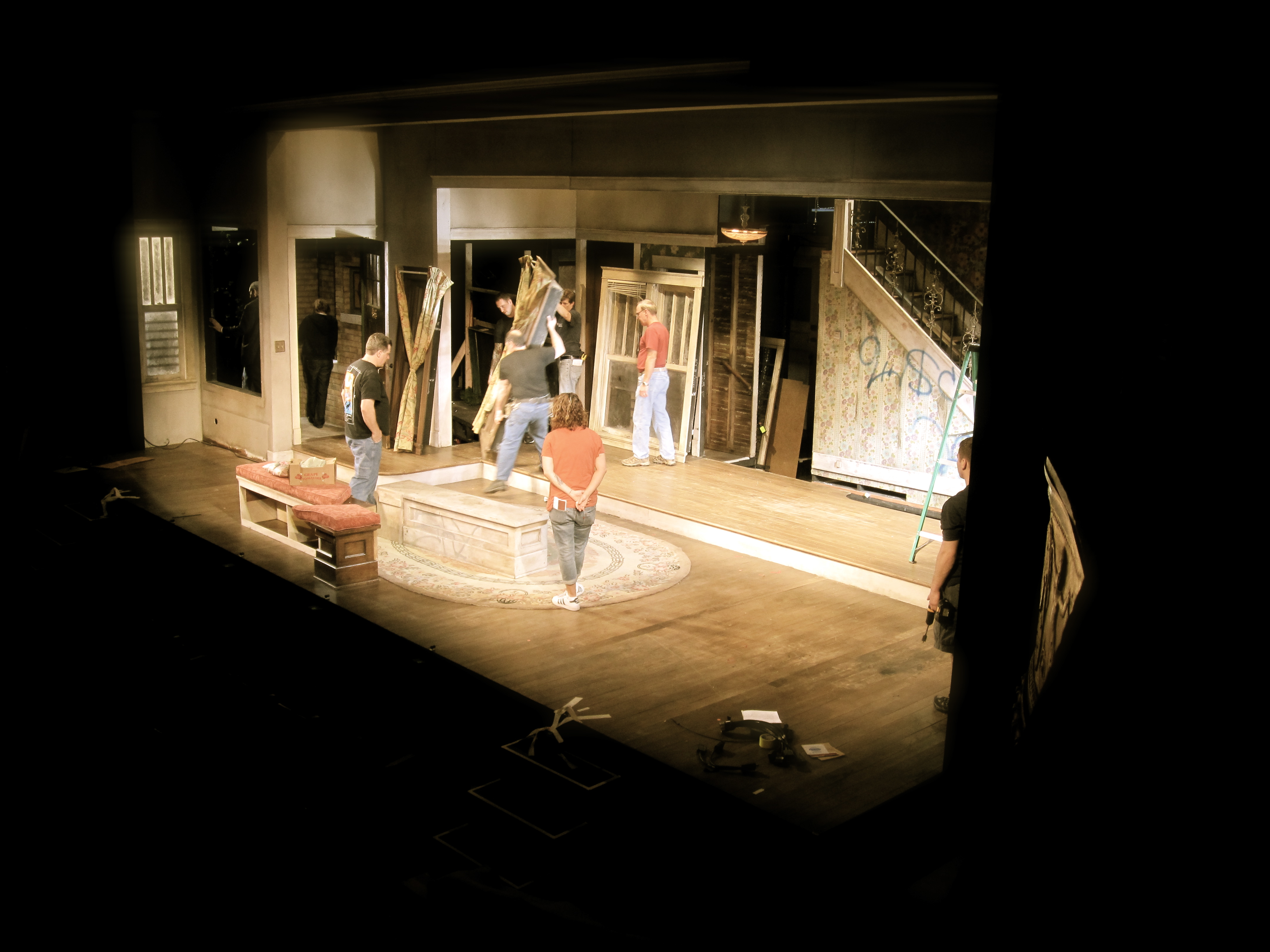 BWW Exclusive Blog: CLYBOURNE PARK Behind the Scenes: Day Three Image