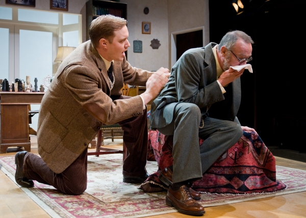 Photo Flash: First Look Taproot Theatre's FREUD'S LAST SESSION Image
