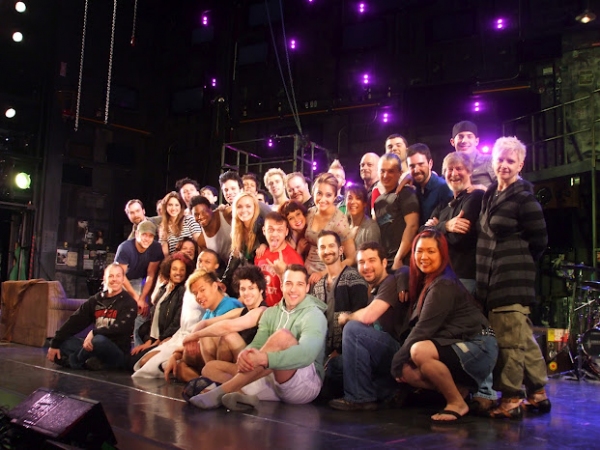 Photo Flash: AMERICAN IDIOT National Tour Celebrates 100 Performances Image