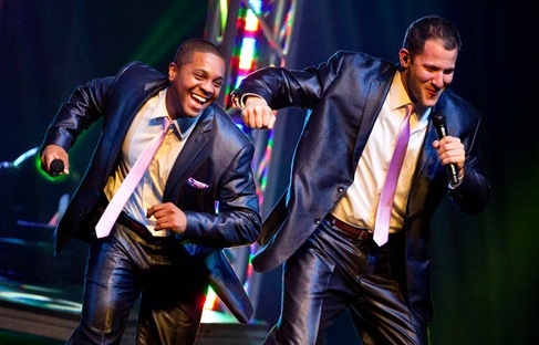 Photo Flash: Straight No Chaser Performs at the Smith Center Image