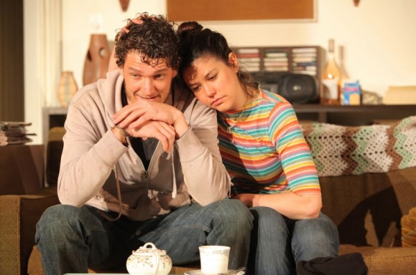 Photo Flash: First Look at Gabriel Ebert, Mary Louise Wilson, et al. in 4000 MILES Image