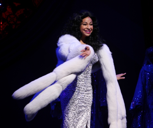 Photo Coverage: Raven-Symone Takes Debut Bow in SISTER ACT Image