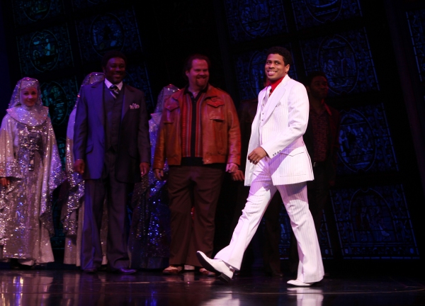 Photo Coverage: Raven-Symone Takes Debut Bow in SISTER ACT Image