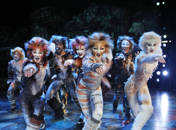 Photo Flash: CATS Returns to the Paramount Theatre, 4/17-22  Image