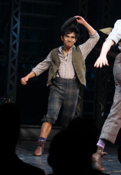 Photo Coverage: NEWSIES Opening Night Curtain Call! Image
