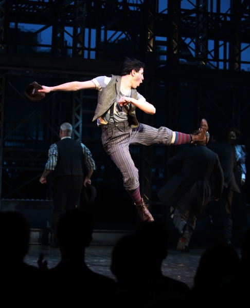 Photo Coverage: NEWSIES Opening Night Curtain Call! Image