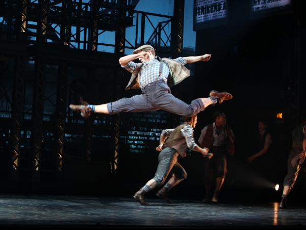 Photo Coverage: NEWSIES Opening Night Curtain Call! Image