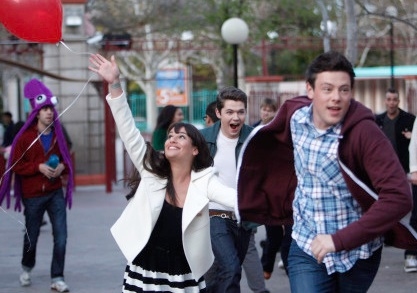 Photo Flash: GLEE Returns Tonight With 'Senior Ditch Day' Image