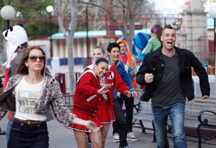 Photo Flash: GLEE Returns Tonight With 'Senior Ditch Day' Image