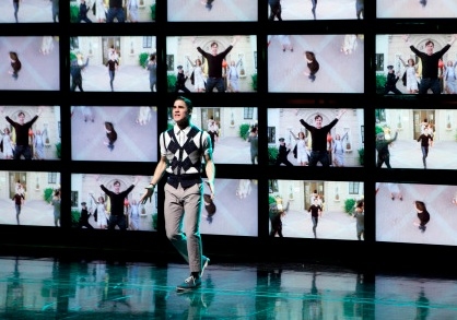 Photo Flash: GLEE Returns Tonight With 'Senior Ditch Day' Image