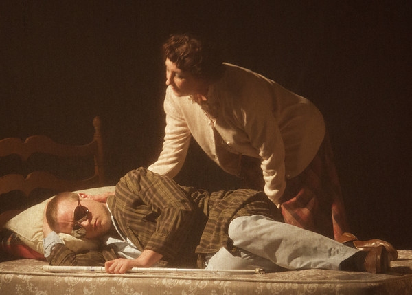 Photo Flash: First Look at South Bend Civic Theatre's STICKS AND BONES Image