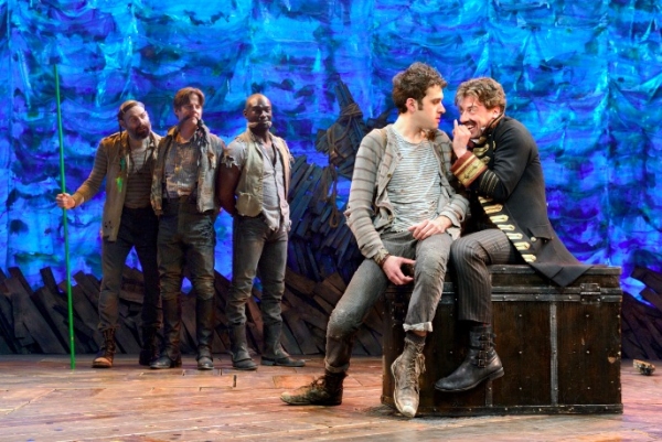Photo Flash: PETER AND THE STARCATCHER Begins Broadway Performances Image