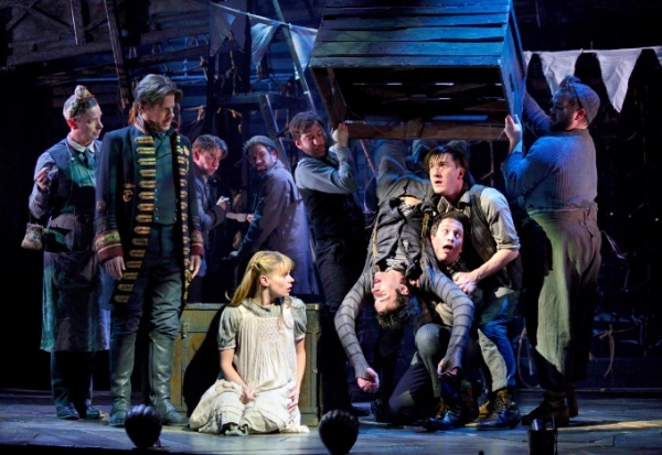 Photo Flash: PETER AND THE STARCATCHER Begins Broadway Performances Image