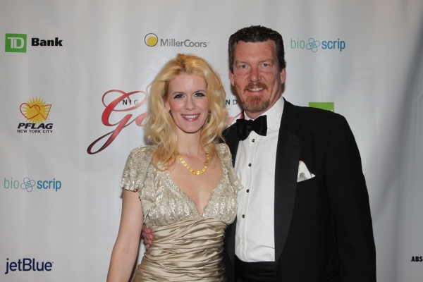 Photo Flash: Night of 1000 Gowns Red Carpet! Image