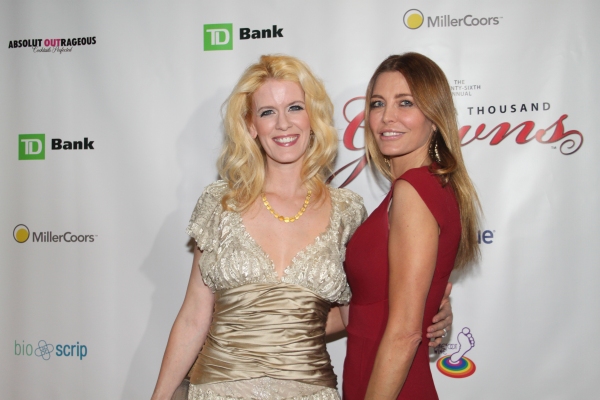 Photo Flash: Night of 1000 Gowns Red Carpet! Image