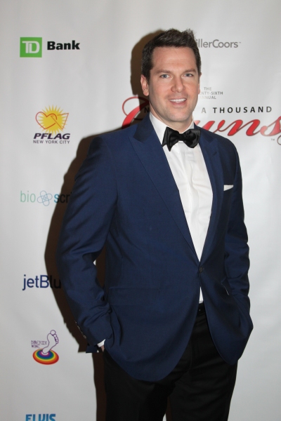 Photo Flash: Night of 1000 Gowns Red Carpet! Image