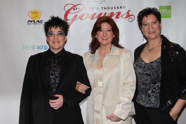 Photo Flash: Night of 1000 Gowns Red Carpet! Image