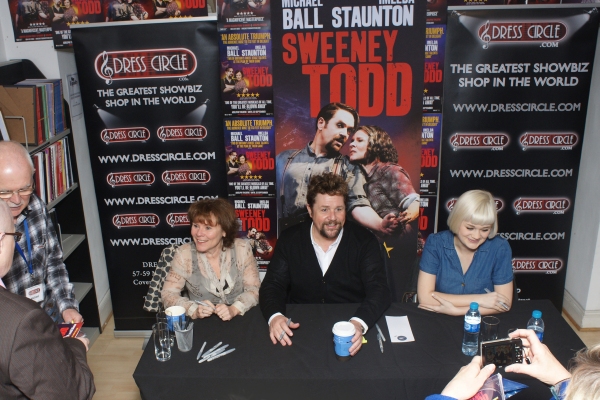 Photo Flash: Michael Ball, Imelda Staunton and More Sign SWEENEY TODD Albums at Dress Circle London Image