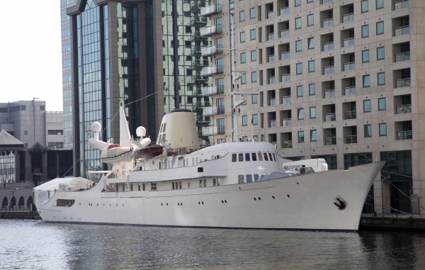 Photo Flash: Tyne Daly & Master Class Cast Visit the Christina O Yacht Image