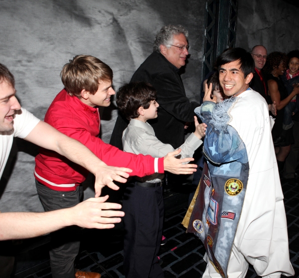 Photo Coverage: Inside the NEWSIES Gypsy Robe Ceremony! Image