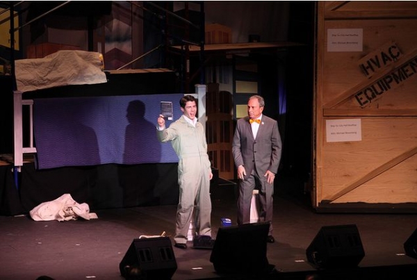 Photo Flash: HOW TO SUCCEED Cast Performs with Mayor Bloomberg at Inner Circle! Image