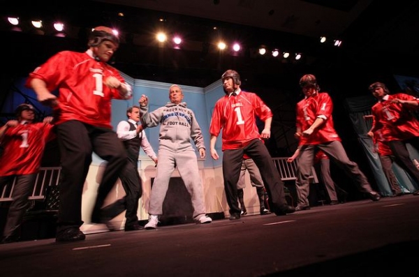 Photo Flash: HOW TO SUCCEED Cast Performs with Mayor Bloomberg at Inner Circle! Image