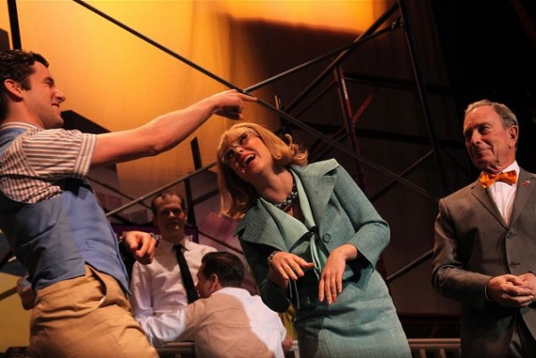 Photo Flash: HOW TO SUCCEED Cast Performs with Mayor Bloomberg at Inner Circle! Image