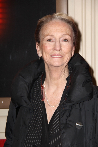 Photo Flash: END OF THE RAINBOW's Starry Opening Night Arrivals! Image