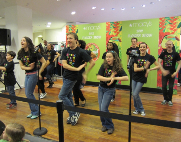 Photo Coverage: MARY POPPINS Visits the Macy's Flower Show! 