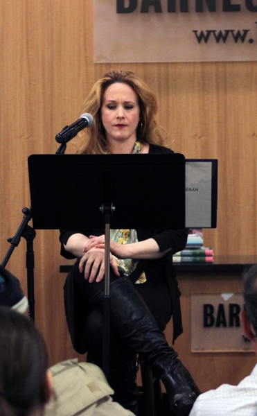 Photo Coverage: Katie Finneran, Melissa Joan Hart et al. Read Delia Ephron's THE LION IS IN Image