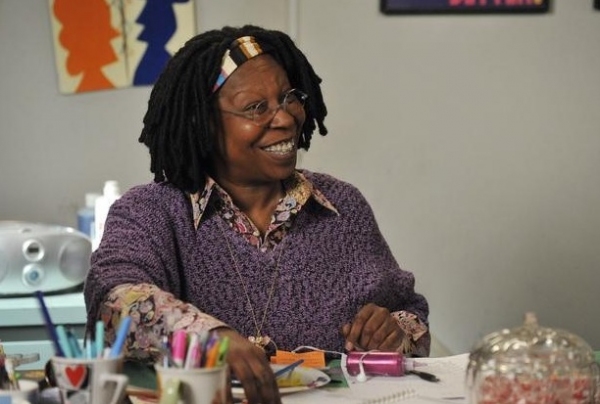 Photo Flash: First Look - Whoopi Goldberg Guest-Stars on THE MIDDLE Tonight, 5/2 Image