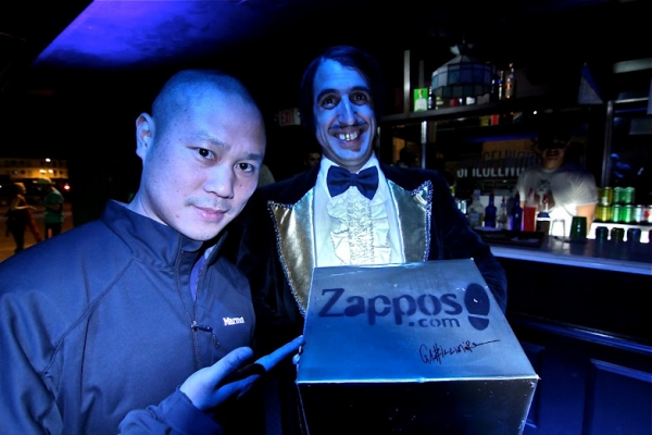 Photo Flash: ABSINTHE's Gazillionaire Welcomes Tony Hsieh to the Gold Shoe Club 