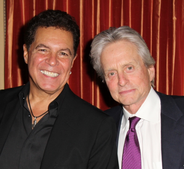 Photo Flash: Clint Holmes Cabaret Opening Night Image