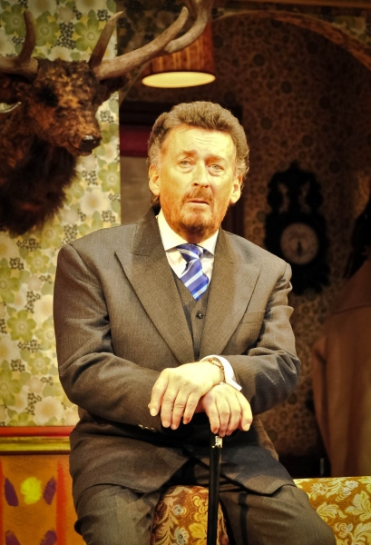 Photo Flash: Sneak Peek at Lyceum Theatre's DOCTOR IN THE HOUSE, Sheffield Image