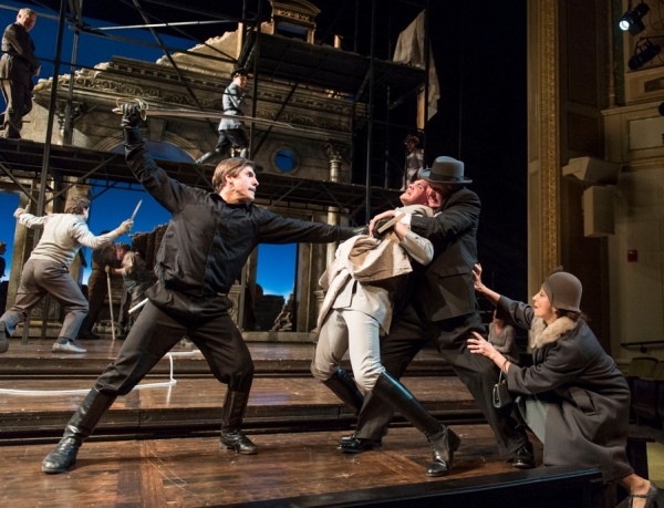 Photo Flash: First Look at ROMEO AND JULIET at Cleveland's Great Lakes Theater thru 4/28 Image