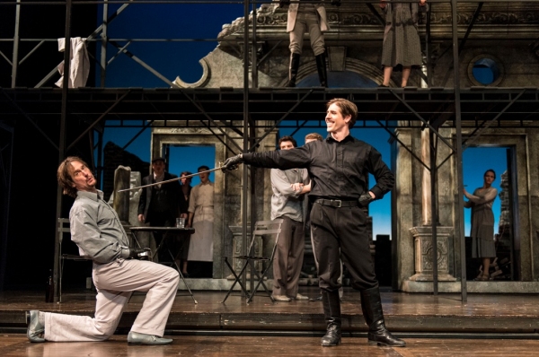 Photo Flash: First Look at ROMEO AND JULIET at Cleveland's Great Lakes Theater thru 4/28 