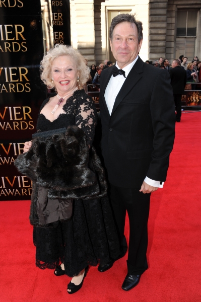 Photo Flash: 2012 Olivier Awards Red Carpet Arrivals!  Image